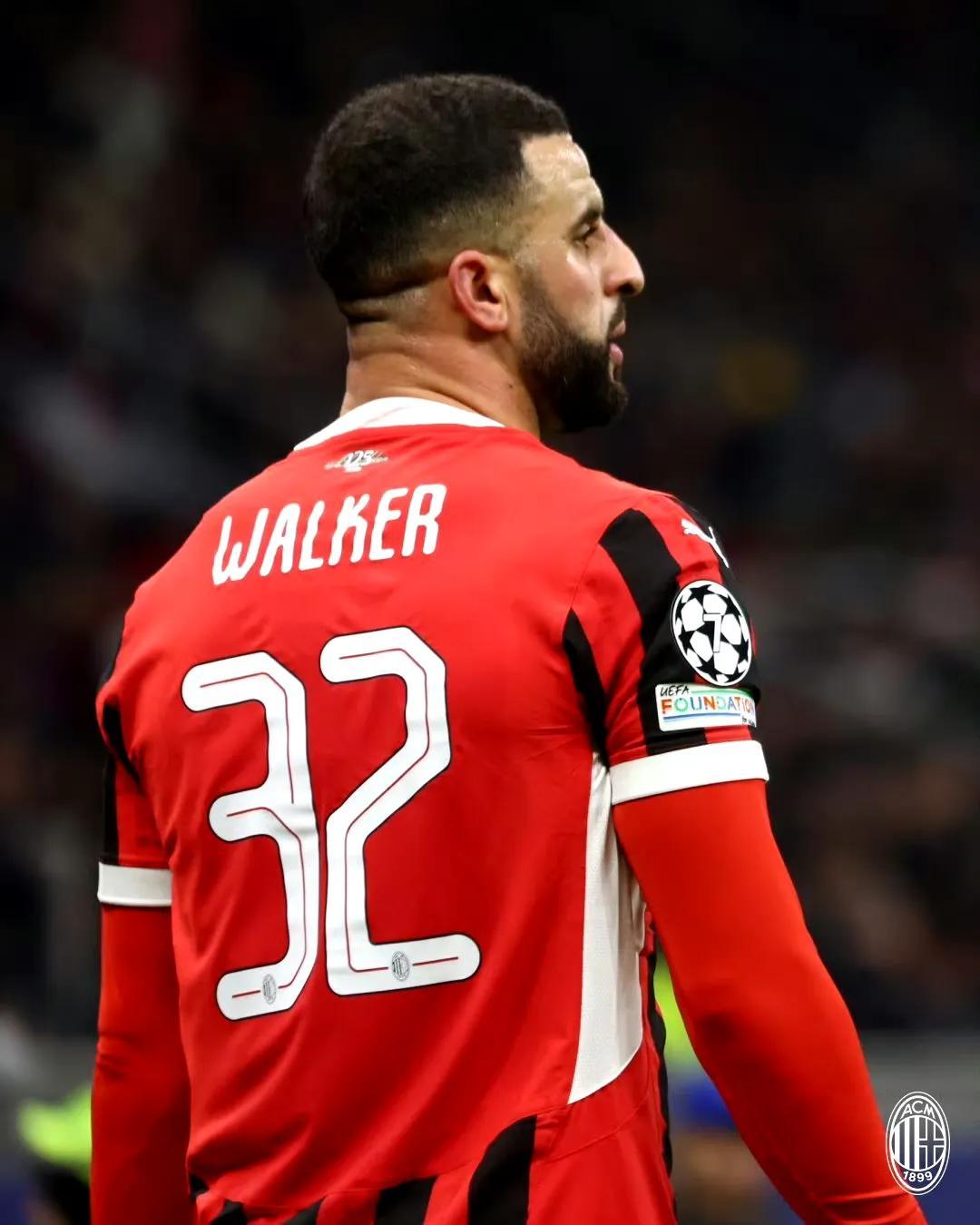 包含集结日AC米兰备战荷甲，伤情更新细节曝光，信心回归，赛程密集仍需轮换的词条