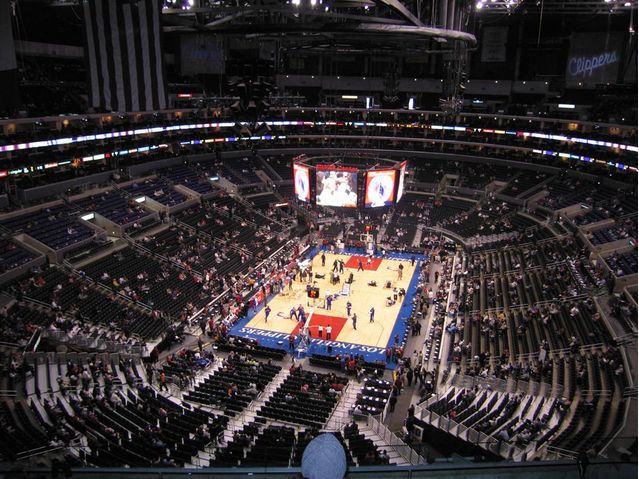 洛杉矶湖人内部会议纪要流出——今夜扳平良机，欧篮联使命明确，年轻球员得到机会的简单介绍