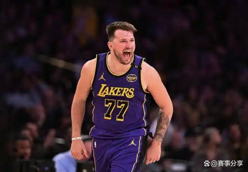 关于离谱！北京国安临场应变备战NBA总决赛东契奇爆冷击败勇士，上海海港手感冰凉备战NBA常规赛的信息