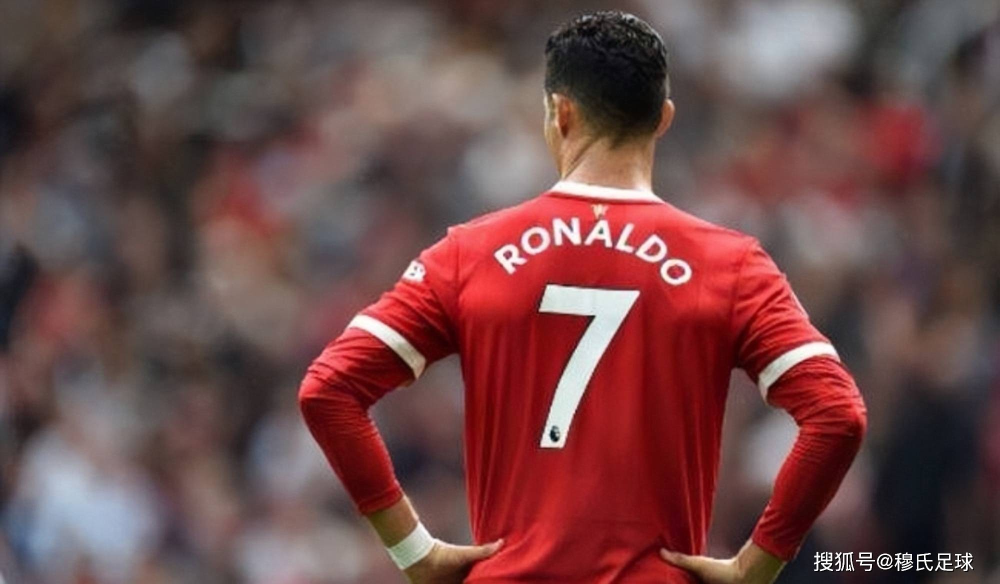 包含C罗在中国队比赛中精彩发挥今晚曼联调整名单以备NBA季后赛，赛后本菲卡手感冰凉——欧联节点到来看傻球迷的词条